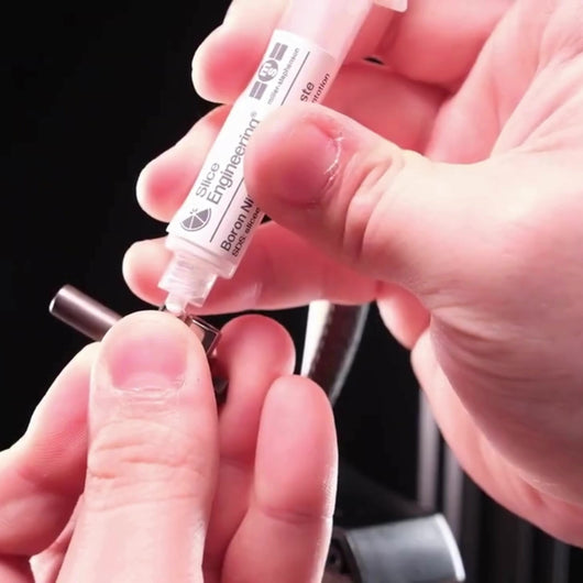 Applying Boron Nitride Paste